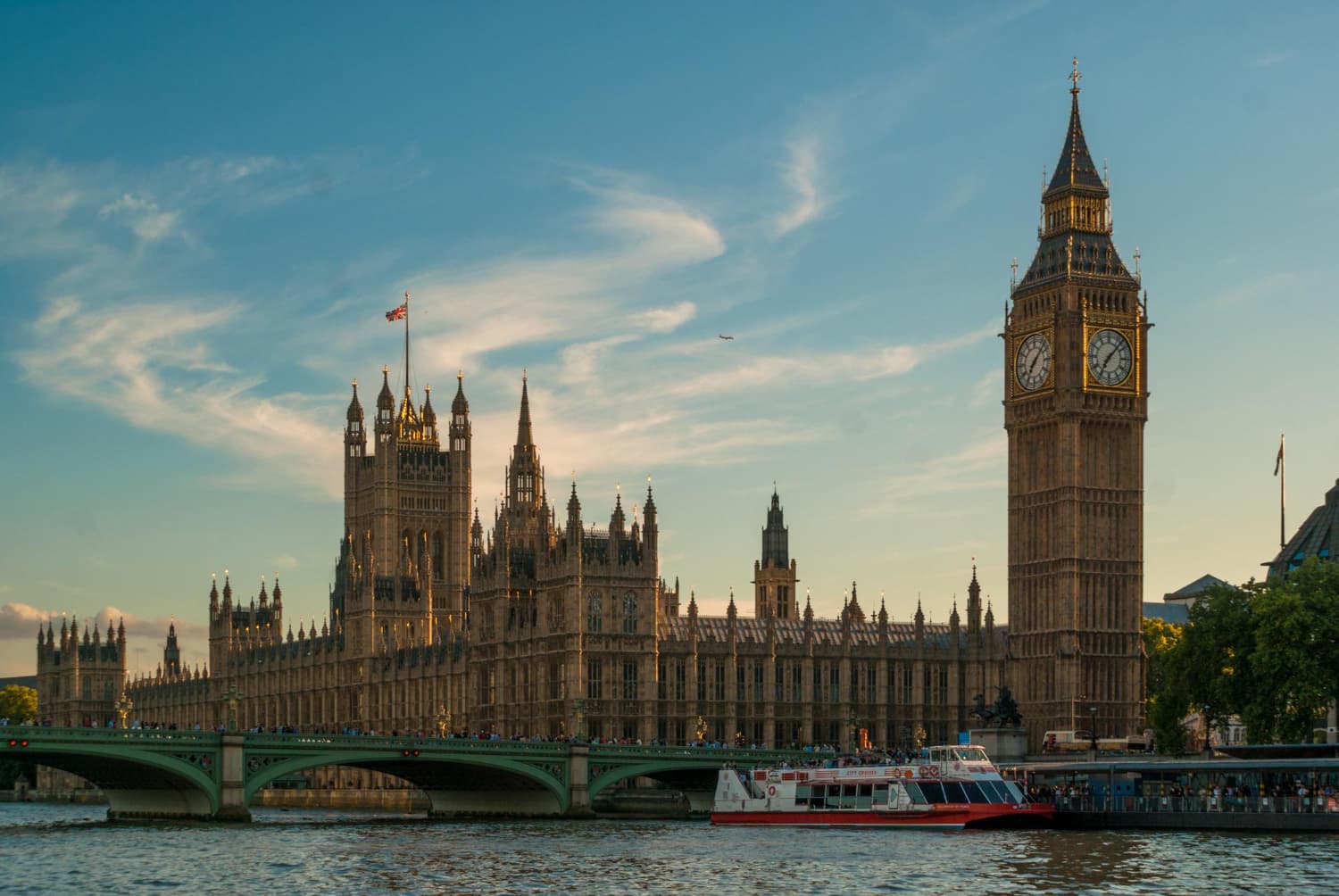France AJ Group LTD UK — London-Based European B2B Food Import-Export Company