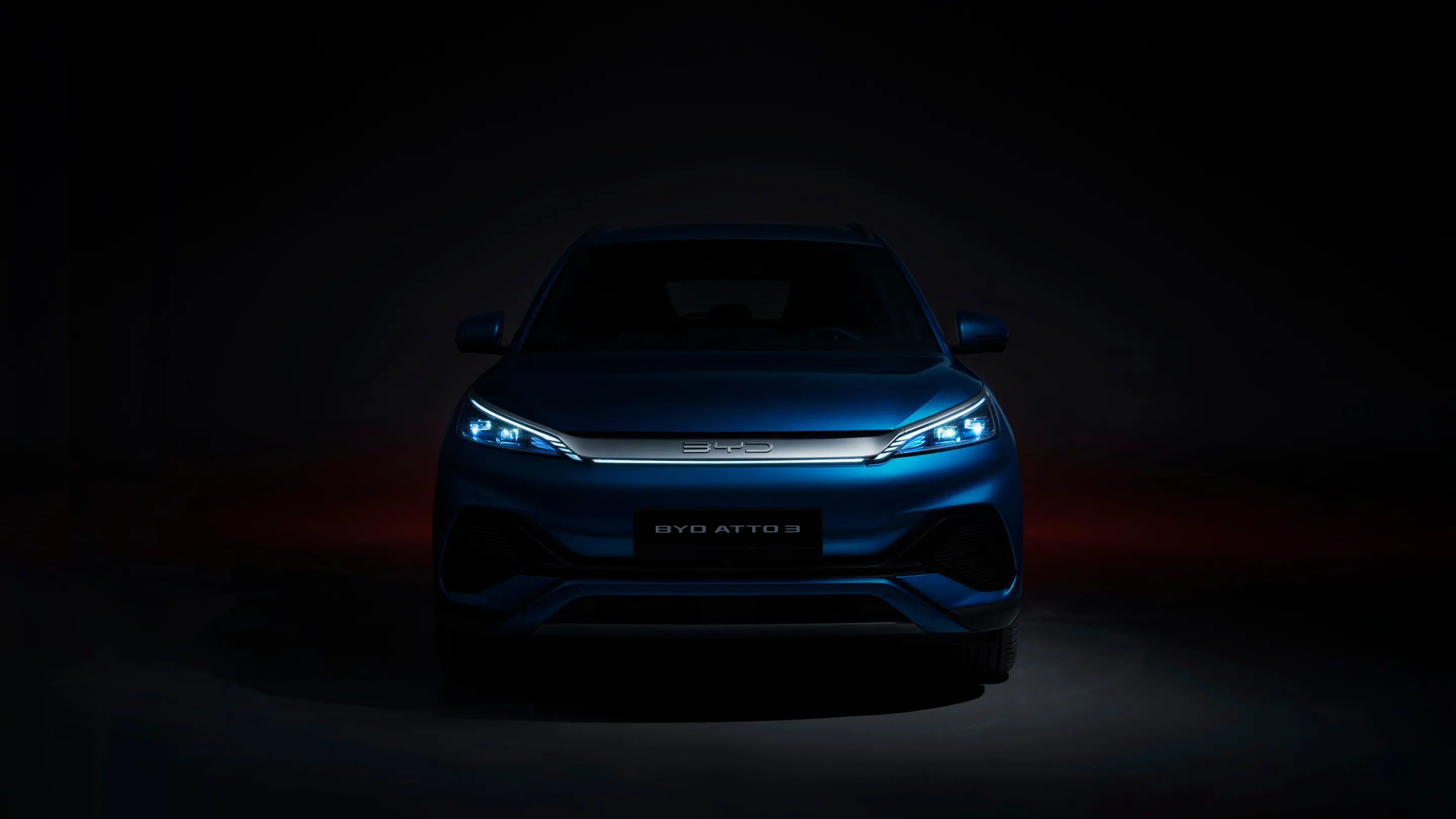 BYD ATTO 3 exterior — sleek electric SUV design with LED lighting | France AJ Group