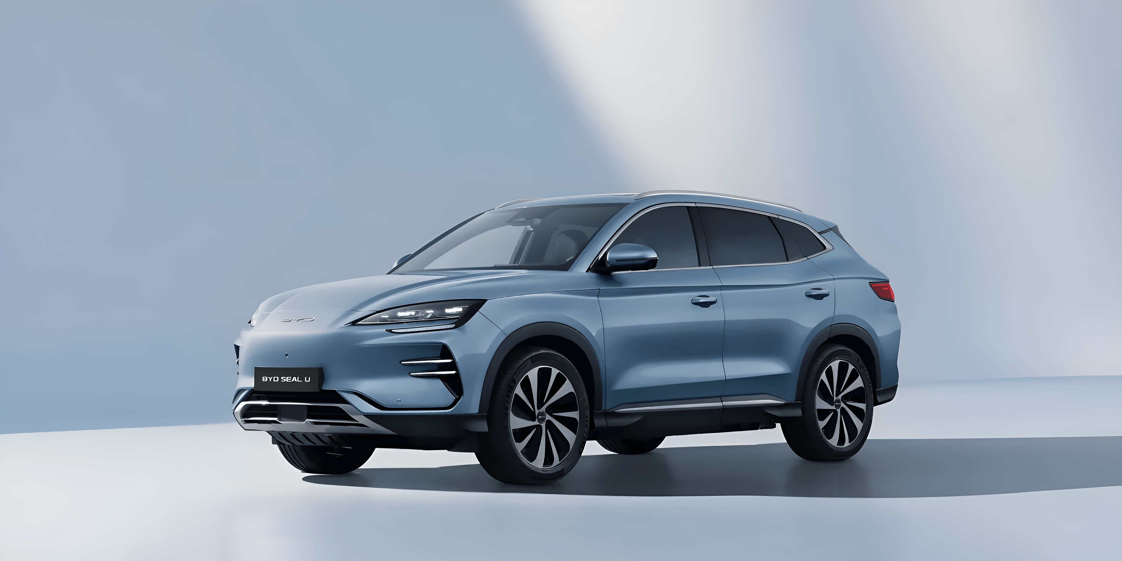 BYD SEAL U exterior — ocean-inspired design with fluid lines | France AJ Group