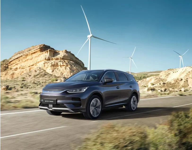 BYD TANG long range — up to 530 km with intelligent AWD powertrain