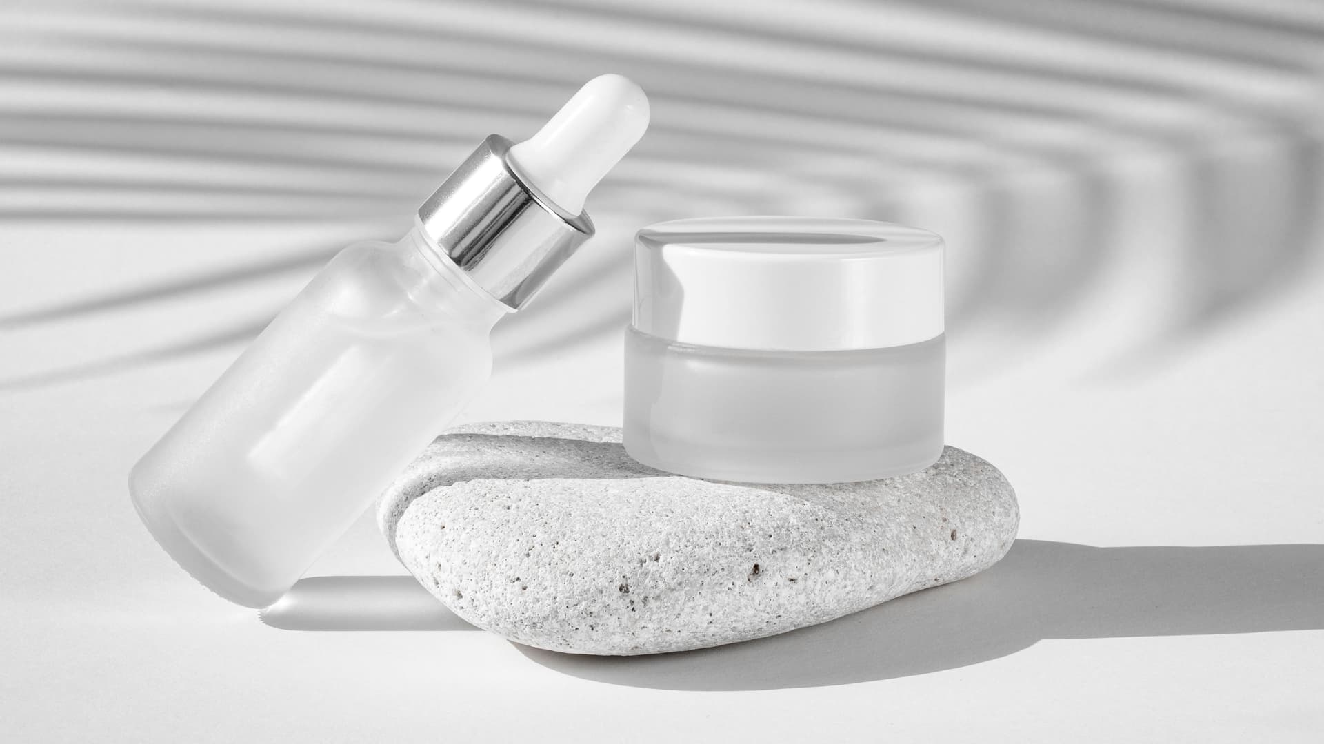 France AJ Pharma at France AJ Group – B2B pharmaceutical import & export of medicines, generics & medical devices